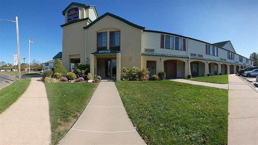 Surestay Hotel By Best Western East Brunswick Εξωτερικό φωτογραφία